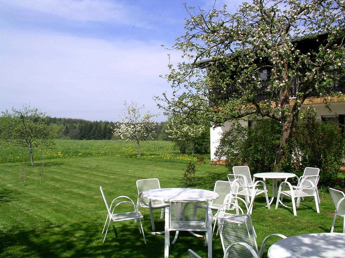 Cafe Best Gaestezimmer Bullau Dış mekan fotoğraf